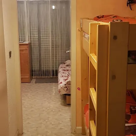2 Pieces Avec Terrasse, Proche Commodites Et Navettes, 4 Pers, Wifi, Parking, - Fr-1-676-187 Apartment Chatel